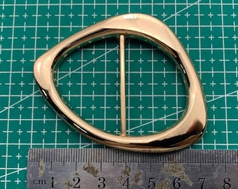 metal buckle, wavy gold buckle, bar buckle