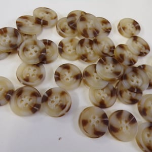 6 stuks, hoornknoppen, 4-gaats, 18 mm, 28 l of 21 mm 34 l - 4-gaats knopen, bruine knopen, benen knopen, beige knopen, 2 maten