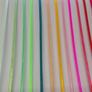 3 mm satijnen lint, dubbelzijdig nylon satijnen lint. Verkrijgbaar in 36 kleuren. Ophanglusjes, lint, 3 mm lint