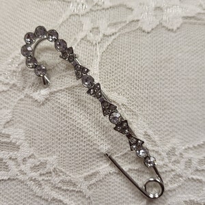 Diamante Brooch, Brooch, Pin, Accessory, Bow, saree pin, safety pin, shawl pin, scarf pin