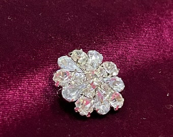 ラインストーンフラワーブローチ、2.7cm、宝石、ブローチ、ライン