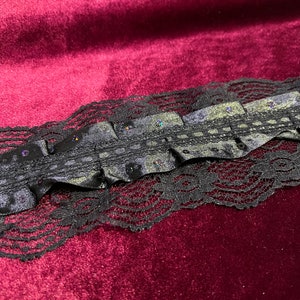 Schwarzes Satinband mit Spitzen, dekoratives Band, Besticktes Band für Haarschmuck, Wohnkultur, Nähen, Basteln, Rüschen, Juwelenband, plissiert