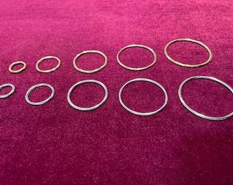 5 sizes, 4pc, Solid Metal Hoop, metal Rings, Silver and Gold, metal buckle, napkin rings, swimwear rings, rings, hoops, round ring