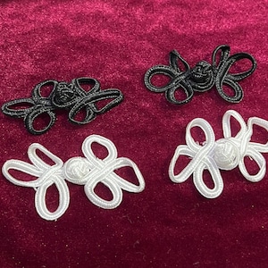 Frog Fasteners, Frog Closure Buttons, Chinese Buttons in Black and White, Braid Frog Fasteners, Chinese buttons