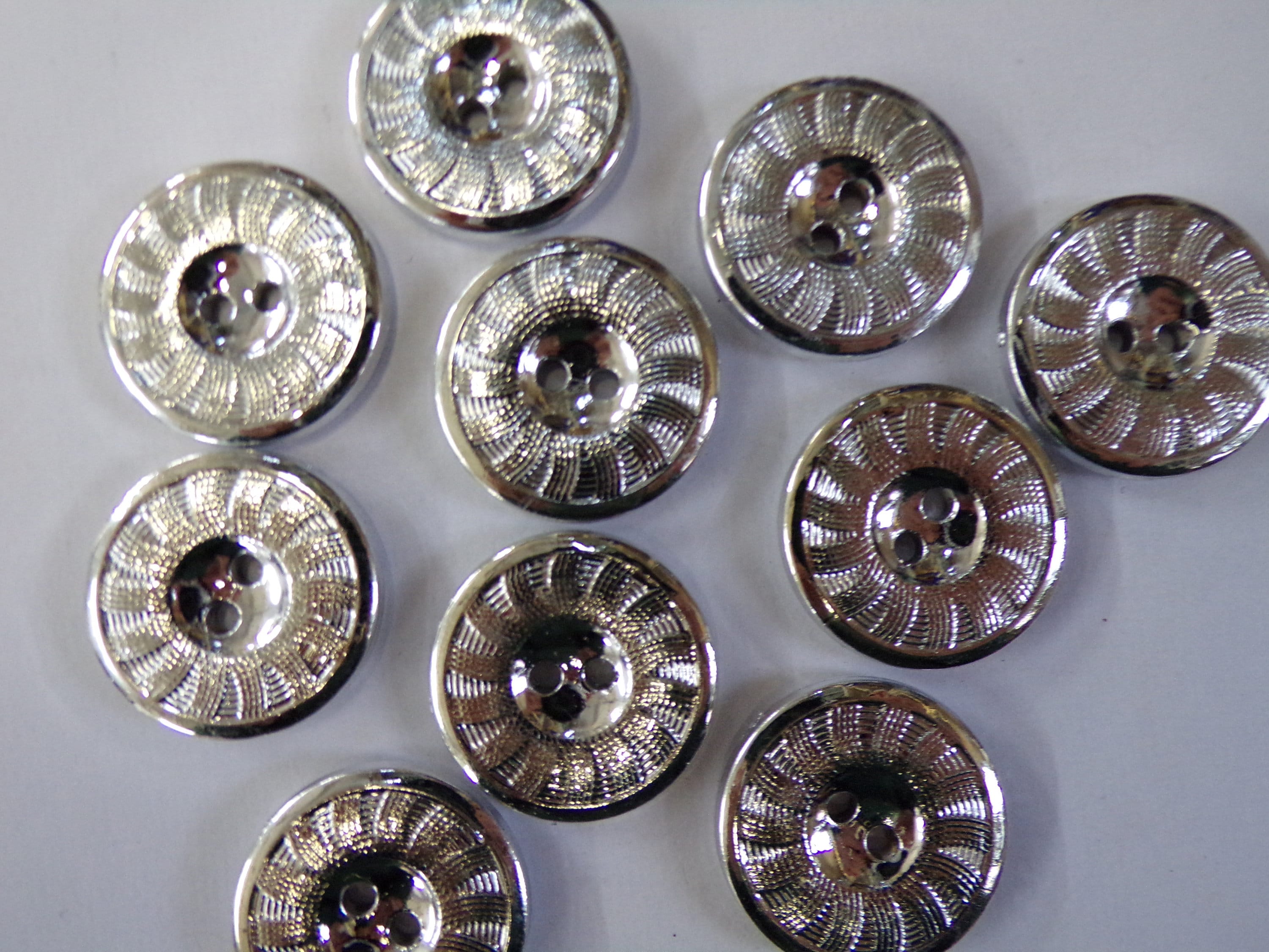 Metal Textured Button 25mm, Silver Metal Style Buttons, 2-hole Silver Buttons, Metallic ...