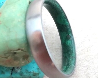 Malachite stone ring, Raw stone, Green stone, Mens wedding band, Wedding ring, Womens wedding band, His and hers, Mens wedding bands