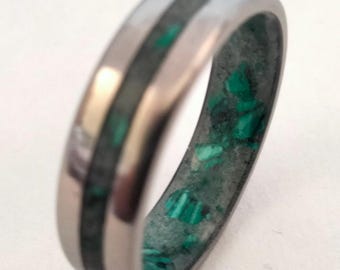 Unique models Wedding rings for mens green -  Alternative titanium beveled edges - band Natural green stone Jade and Malachite, Unisex gift