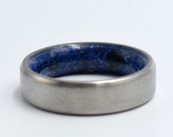 Beveled edges band, Titanium band for men or women, Brushed finish, Raw Lapis lazuli stone and raw black Tourmaline stone, Christmas gift