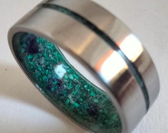 Mens rings, Male titanium wedding band, Raw stone rings, Mix stone jewelry, Green stone, Purple stone rings