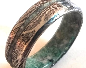 Masculine jewelry gift, Damascus steel ring with a mix of natural green Emerald stone and Moonstone, Gift for dad, Boyfriend rings gift