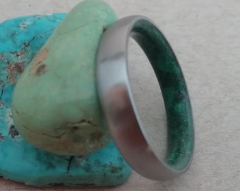 Malachite stone ring, Raw stone, Green stone, Mens wedding band, Wedding ring, Womens wedding band, His and hers, Mens wedding bands