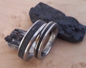 Tourmaline Raw Stone Titanium Couple Wedding Bands - Matching Black Rings