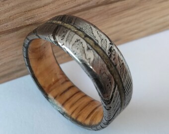 Damascus Steel Wedding Band: Oak Wood & Petrified Wood Inlay
