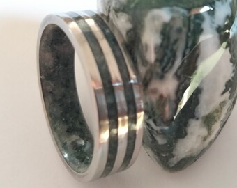 His and hers wedding rings with gemstone inside and outside, Unique Moss Agate mens ring Male wedding band, Titanium Engagement unisex ring