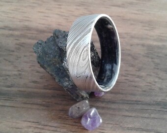 Handmade Damascus Steel Ring: Raw Tourmaline & Amethyst Crystal Inlay