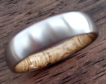 Titanium Wedding Band: White Oak Wood Inlay, 5mm Ring