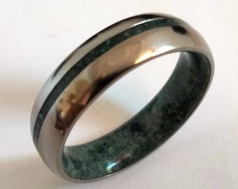 Round rings unisex, Unique mens titanium wedding band, Natural green Moss agate stone, Womens round band, Boho gift for him or hers