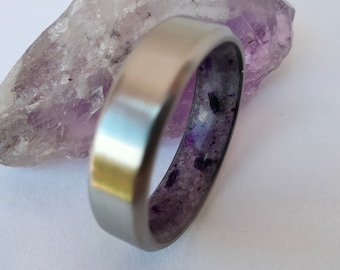 Amethyst stone, Titanium band, Male band, Purple natural Gemstone, Crystal rings, Womens engagement band, Beveled edges