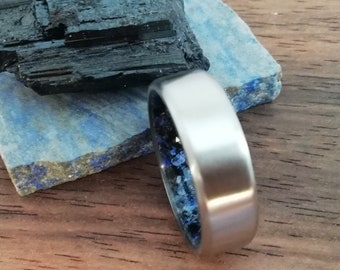 Raw stone, Mens wedding band, Raw stone rings, Wedding band men, Titanium band, Lapis lazuli, Toumaline, Beveled edges band, Rings for women