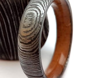 Unique Damascus steel ring, Mens wedding band, Womens wedding ring, 6mm, Mahogany wood, Wedding ring men, Wedding ring women, Damascus steel
