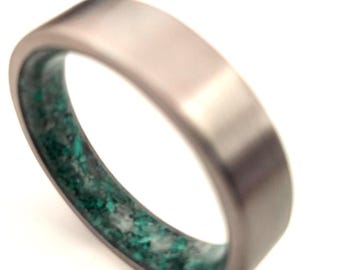 Mens wedding band, Titanium jewelry for mens, Square Malachite and Emerald rings