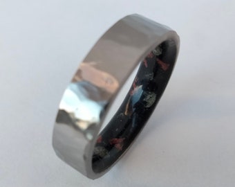 Hammered Titanium Wedding Band: Raw Stone Crystal Engagement Ring