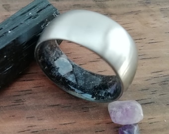 Men's ring with black Tourmaline stone and Amethyst, Round titanium band with matte finish, Unisex engagement ring for him and for her, 8mm