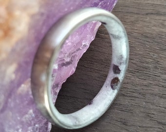 Womens wedding band Titanium Man Engagement ring Mother of pearl and Amethyst inside His and hers alternative promise rings Raw stone mens