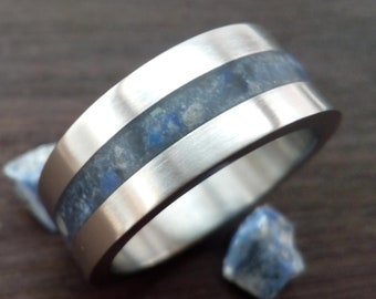 Womens rings, Men's Wedding Ring, Lapis Lazuli Stone, Engagement Ring, His and Hers Hypoallergenic Titanium Band, Raw stone, Male ring