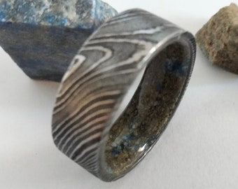 Square Damascus steel ring with a combination of stones inside, Petrified wood ring and Lapis lazuli, Christmas gift unisex, His and hers
