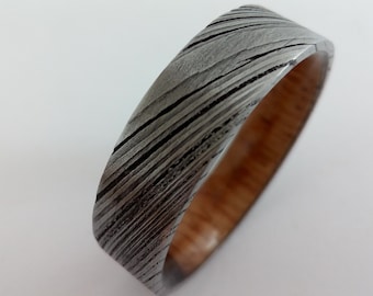 Mens gift ideas unique, Mens Wedding Band, Damascus Steel Ring, Wood Ring, Whisky Barrel Oak Ring, Mens Engagement rings, Promise bands