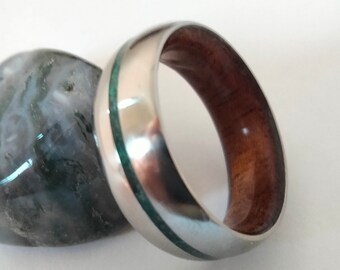 Unique Promise Proposal Ring Hypoallergenic, Round Titanium Band, Exotic Padauk Wood Inside, Natural Moss agate Stone Outside, Shiny Finish