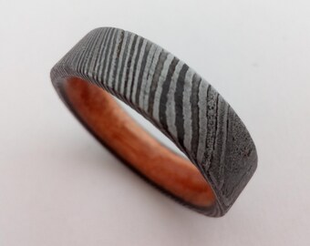 Damascus steel ring, Mens wedding band, Rings for women, Redwood wood, 6mm band, His and hers wedding ring, Mens wedding bands, Unisex ring