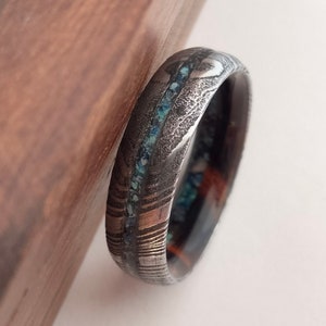 Unique Damascus ring, Raw Lapis lazuli stone, Raw Turquoise stone, Mens wedding band, Womens wedding band, Damascus steel ring, Wedding ring