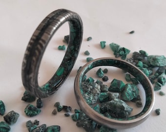 Damascus Steel Wedding Ring Set: Malachite & Emerald Titanium Bands