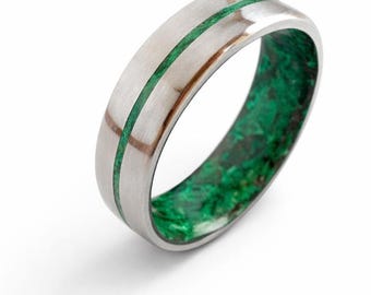 Titanium Ring with Malachite and Obsidian Stone, beveled edges band