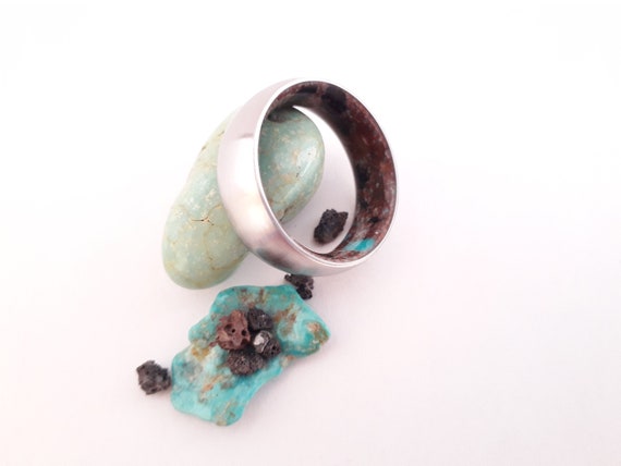 チタン製メンズ結婚指輪：ターコイズ溶岩石リング - Etsy 日本