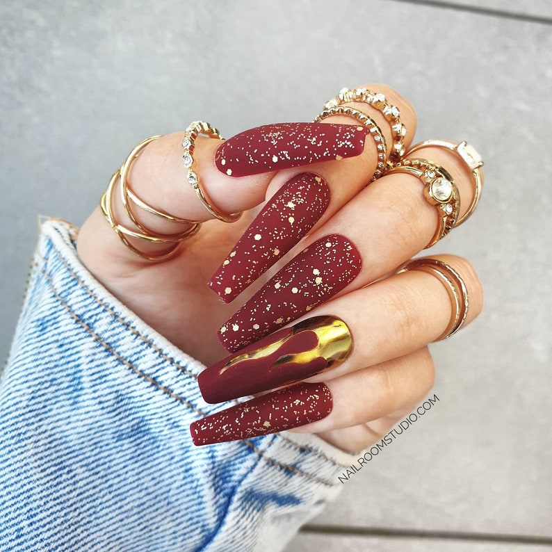 10 Nails Burgundy Matte Gold Chrome Flames Glitter Glossy | Etsy