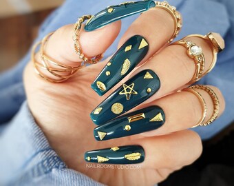 10 nails Green Sea Blue Gold Boho Biju accents decals charms - glossy or matte press on nails