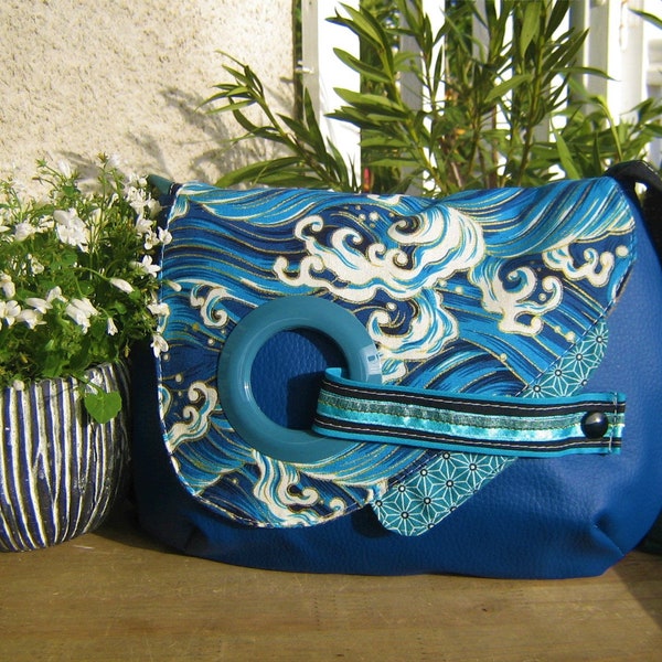 Sac bandoulière " élori" bleu tissu asiatique,kanagawa, vague, japonais, bleu et or, vegan