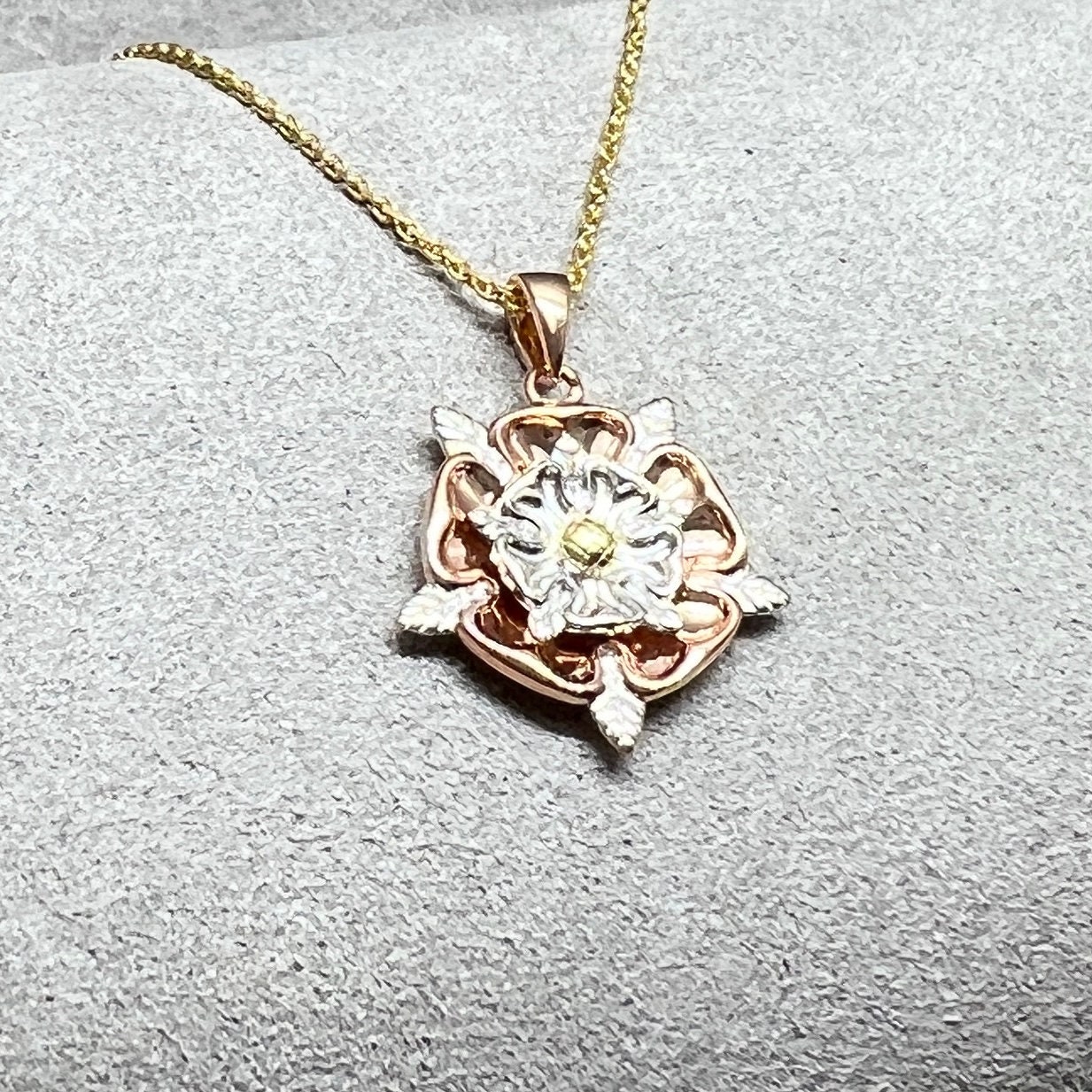 Sterling Silber Tudor Rose Anhänger