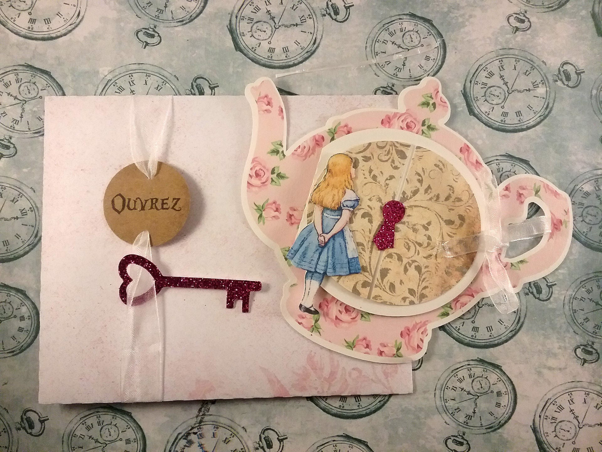 Faire-part Alice in wonderland, Alice au pays des merveilles avec