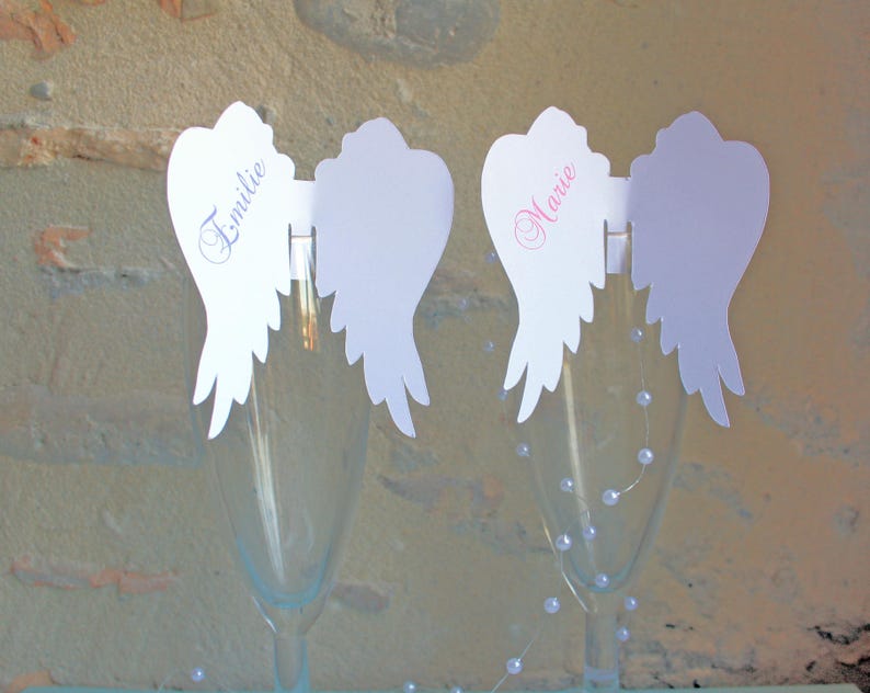 Lot de 5 Marque place aile d'ange sur verre personnalisé pour baptême, communion, anniversaire image 1