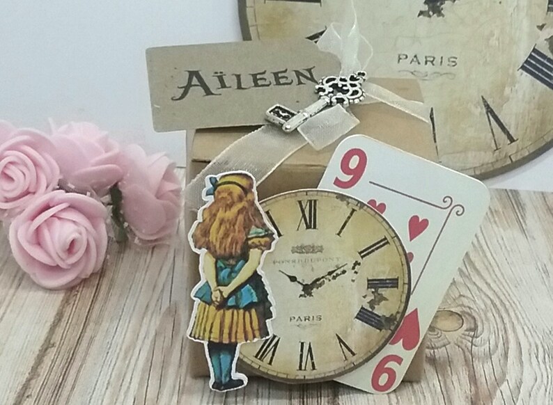 Boîte à Bague Alice Au Pays Des Merveilles – Porte-anneau En Bois Pour Mariage