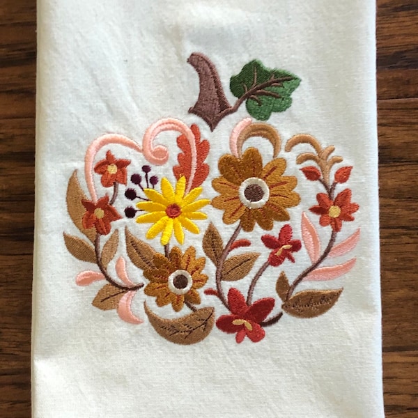 Embroidered tea towel, Floral Pumpkin, kitchen towel, dish towel, fall hand towel, Thanksgiving towel, fall kitchen towel
