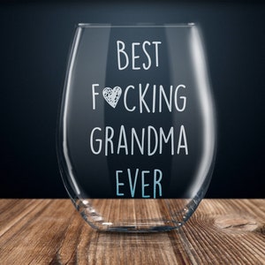 funny grandma gift, grandma gift, gift for grandma, grandma wine glass
