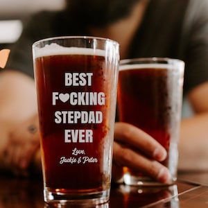 Personalized Gift for stepdad, Best stepdad Pint Glass, Funny stepdad Gift from Kids, Custom Father’s Day Beer Glass, stepdad Birthday gift