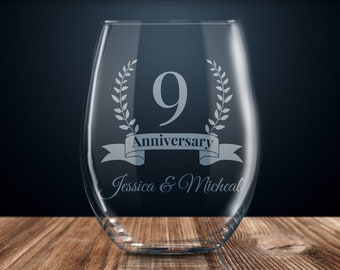 9-jarig jubileumcadeau, 9-jarig jubileumcadeau, gepersonaliseerd jubileumcadeau, huwelijksverjaardag stemloos wijnglas, negen jaar getrouwd