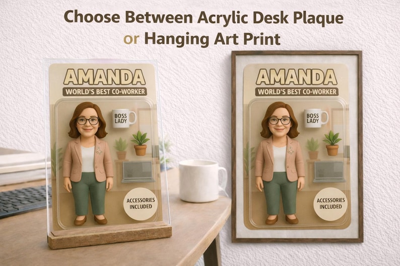 Pu&ograve; includere: Una tazza di ceramica bianca con manico nero e la scritta "But First, Coffee" in grassetto nero. La tazza &egrave; posta su uno sfondo neutro, evidenziando il suo design semplice.