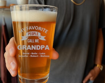 Vaso de cerveza para abuelo, mis personas favoritas me llaman abuelo, vaso de cerveza personalizado para abuelo con los nombres de los nietos, regalo del Día del Padre para el abuelo